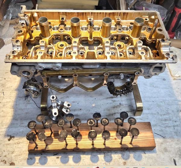 disassembled_-_waiting_to_get_cleaned.jpg